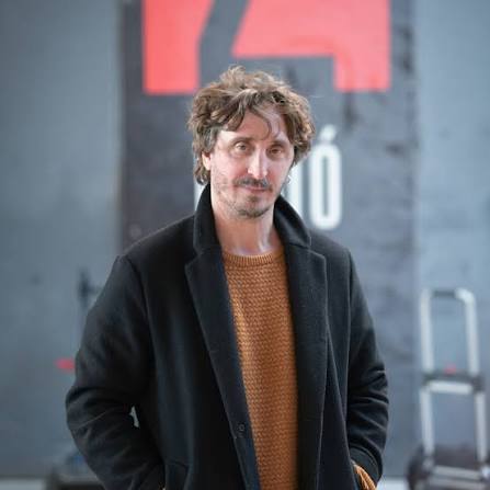 Ivan Massagué da vida a Juli Soler