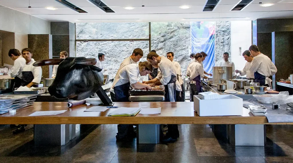 Restaurante el Bulli by Ferran Adriá - LORENZO VECCHIA-PHOTOGRAPHY